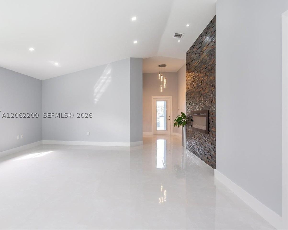 14003 Sw 147th Ct - Photo 3 of 13