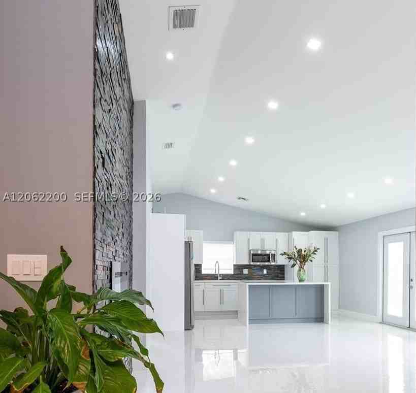 14003 Sw 147th Ct - Photo 4 of 13