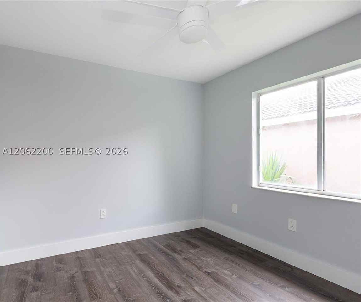 14003 Sw 147th Ct - Photo 7 of 13