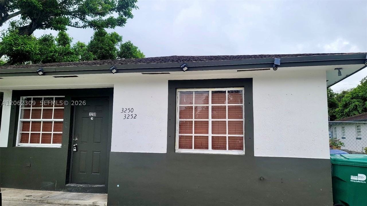 3250 Nw 94th St #0 - Photo 2 of 11