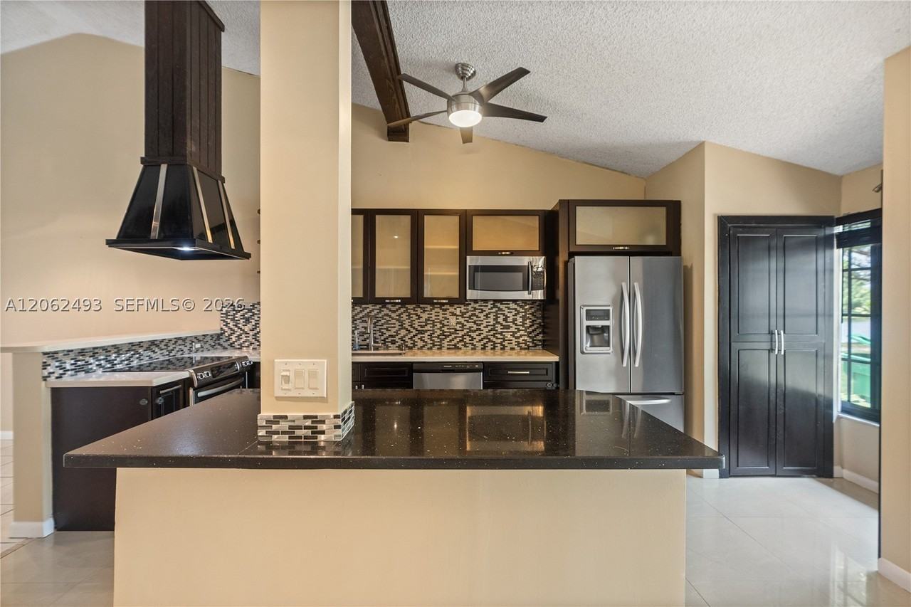 10398 Orange Ct #10398 - Photo 7 of 50