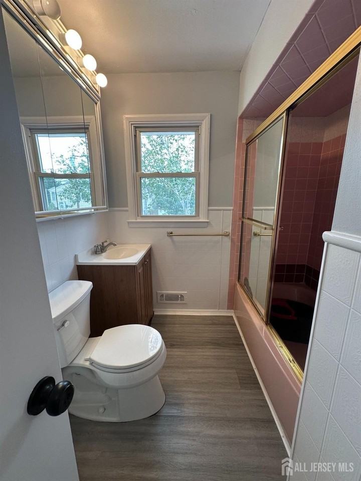 183 E Henry Pl - Photo 7 of 15