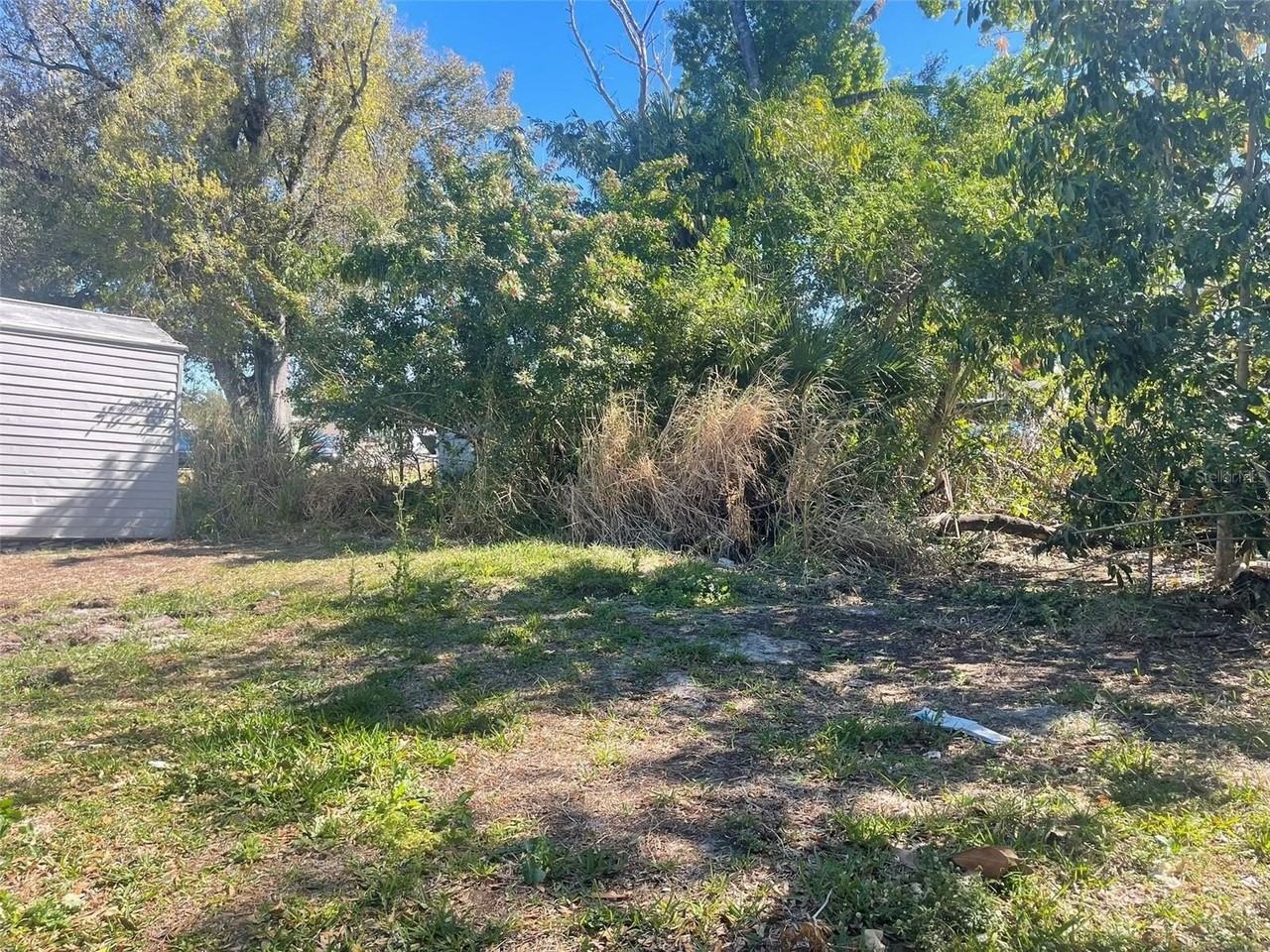 525 E Helen Ave - Photo 7 of 29