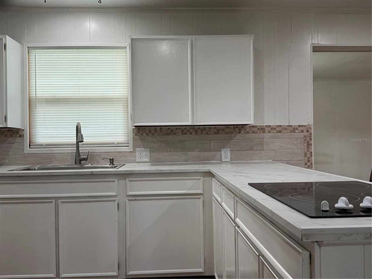 16726 Nw County Road 235a - Photo 6 of 27