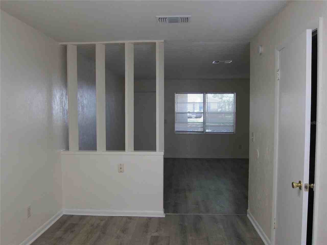 37 Ne 21st Ter #B - Photo 5 of 29