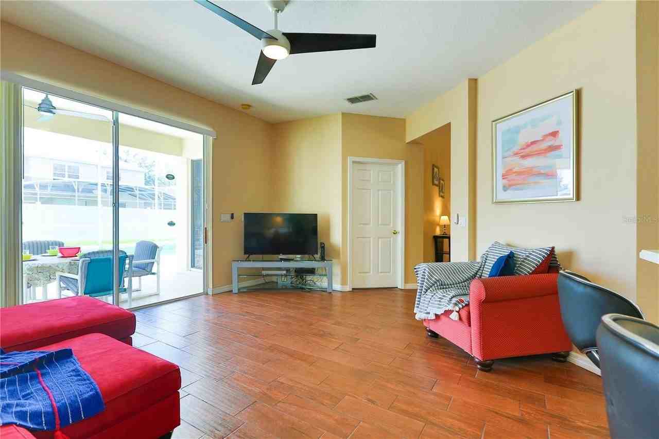 331 Henley Cir - Photo 7 of 27