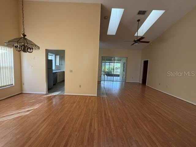3207 Oakstand Ln - Photo 6 of 27
