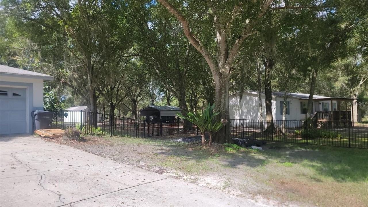 895 Keen Rd - Photo 7 of 26