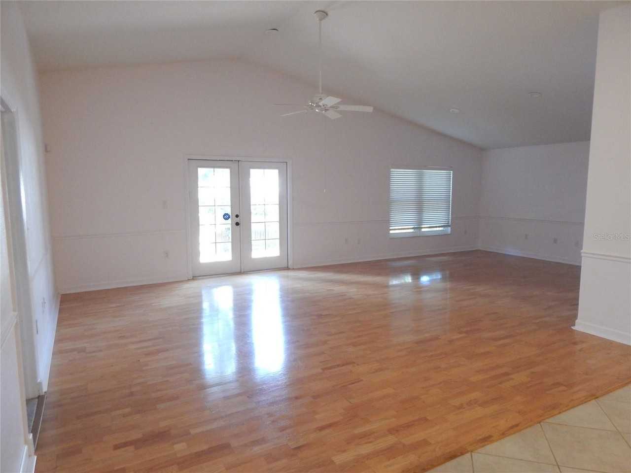 2807 W Bay Haven Dr #1-2 - Photo 2 of 19