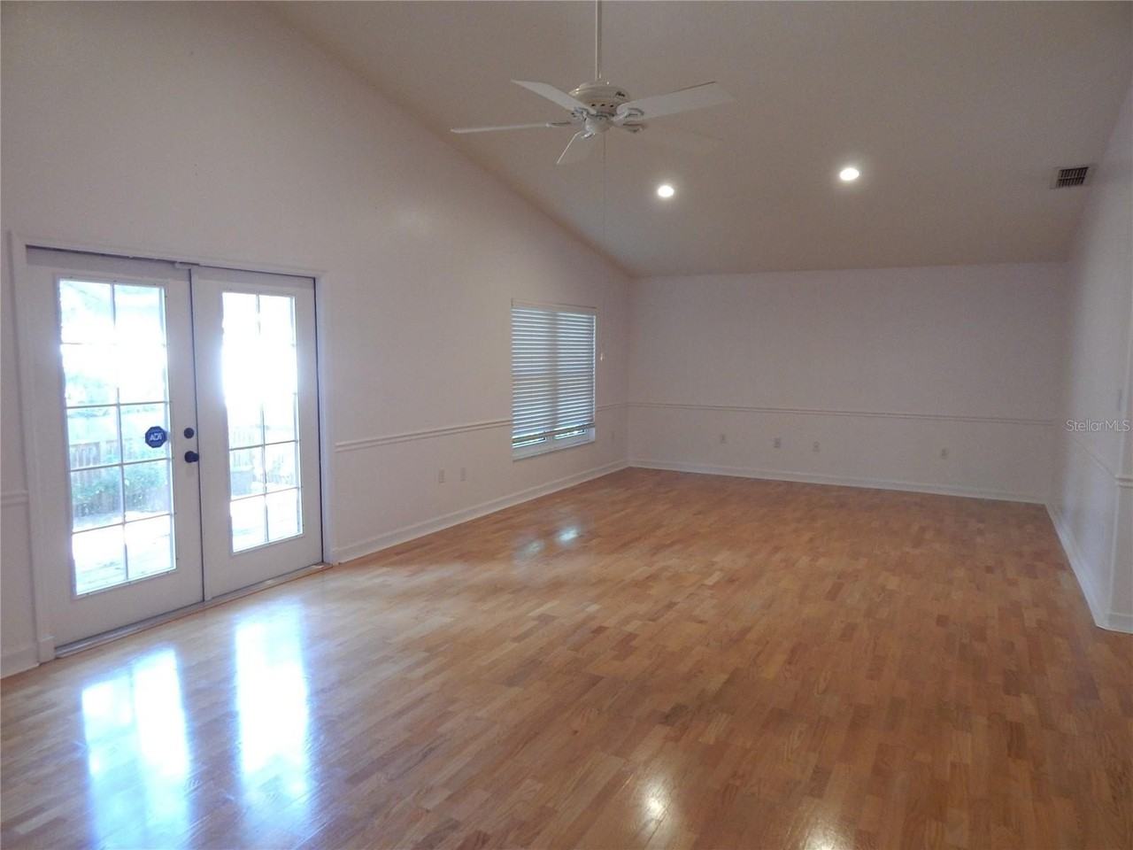 2807 W Bay Haven Dr #1-2 - Photo 3 of 19