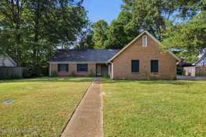 featured image of 131 Cypress Dr