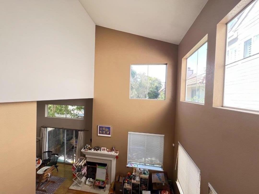 2052 Jamison Pl - Photo 4 of 17