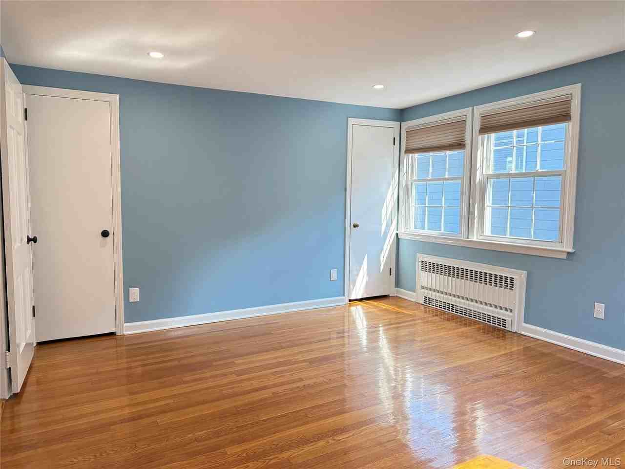 270 Gainsborg Ave E #2ndFL - Photo 7 of 11