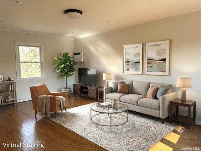 410 Herricks Rd - Photo 4 of 19