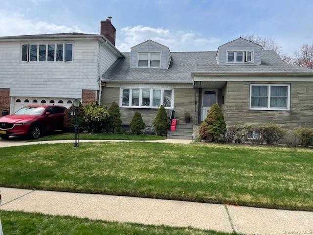 232 Catherine Ave