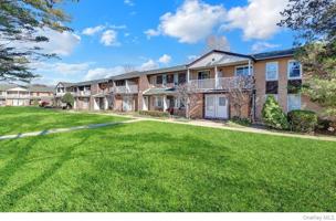 featured image of 105 Artist Lake Dr