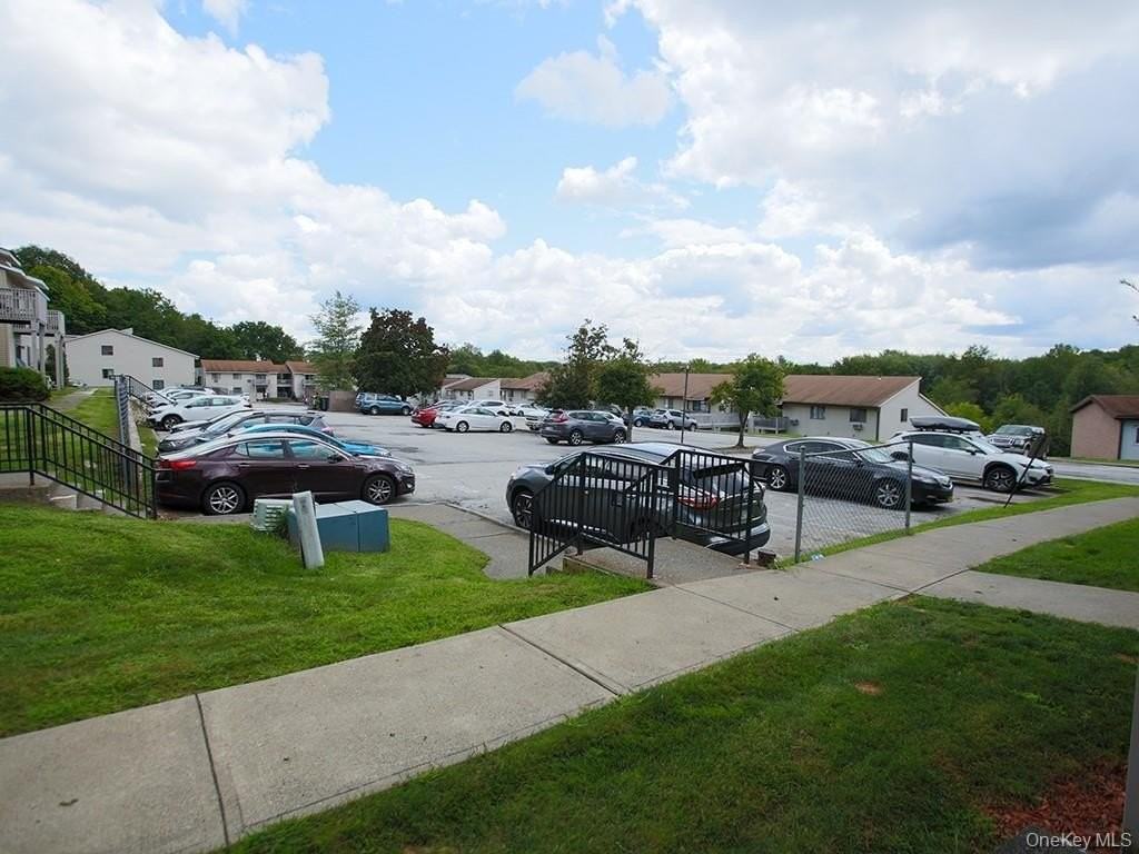 226 Concord Ln - Photo 5 of 27