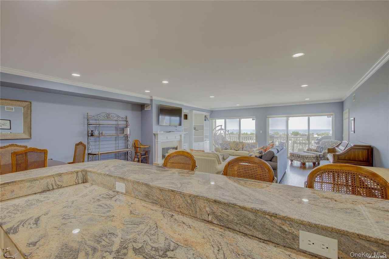 1051 Oceanfront #6 - Photo 4 of 36