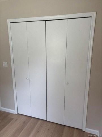 40 S Bayles Ave - Photo 5 of 18