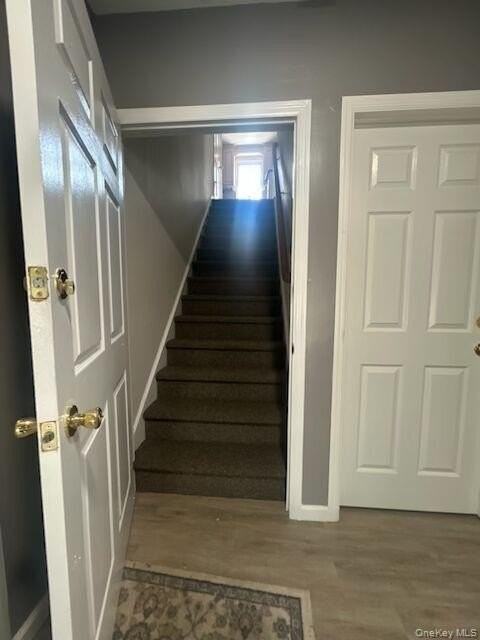 40 S Bayles Ave - Photo 7 of 18