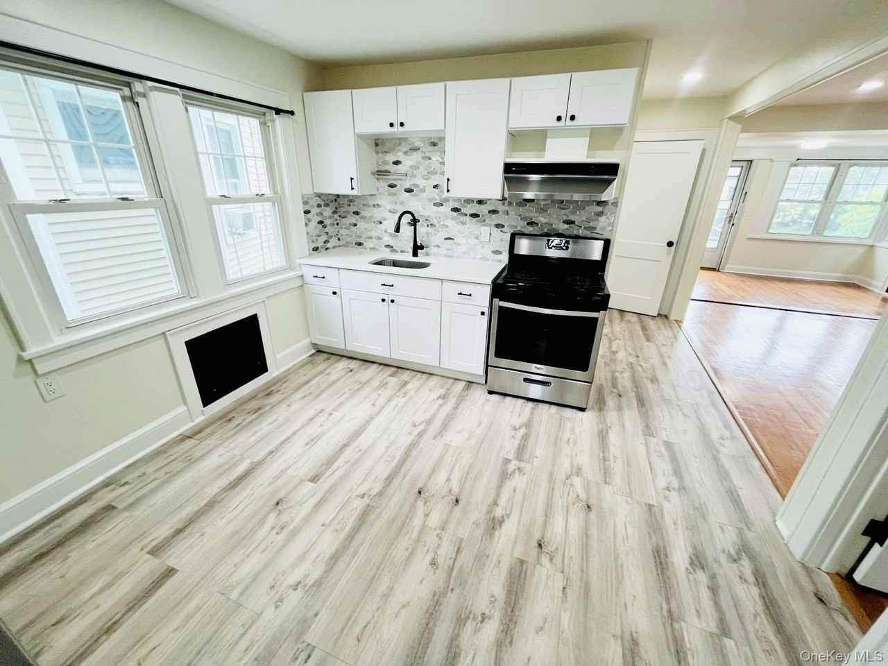 48 Lincoln St #1stFL - Photo 5 of 11