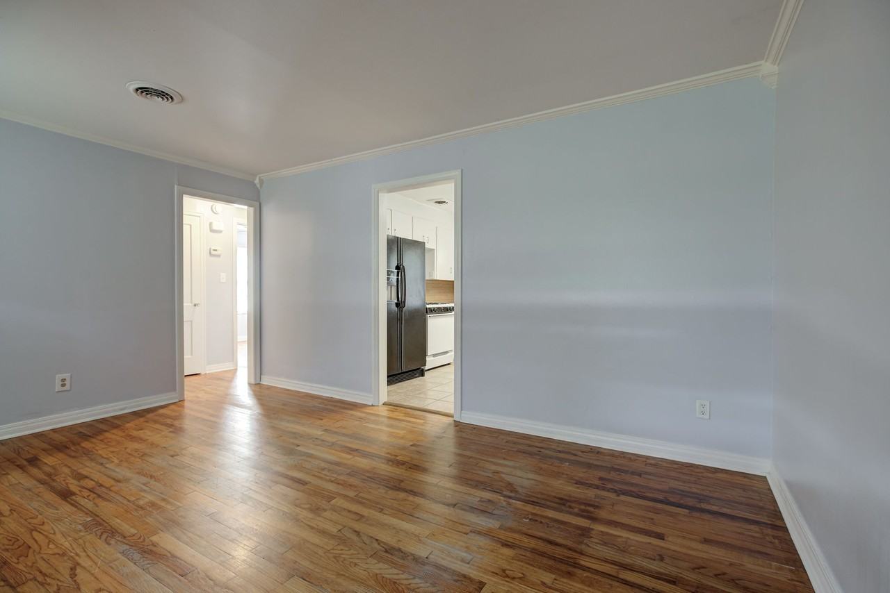 912 Garver St #1 - Photo 5 of 30