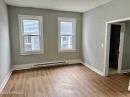 featured image of 37 2nd Ave #3
