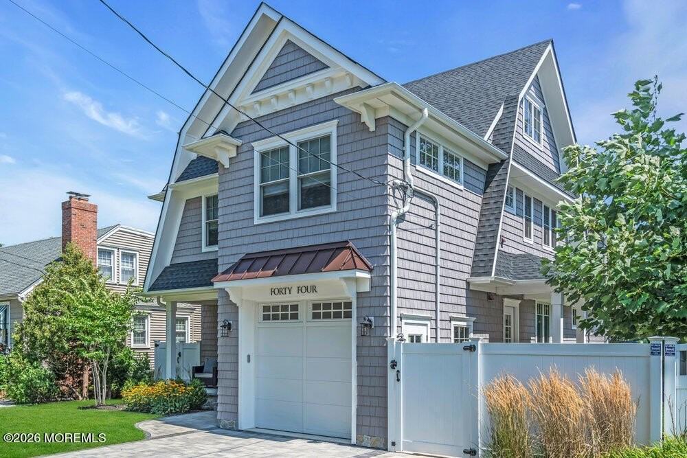 44 Cowart Ave - Photo 3 of 50