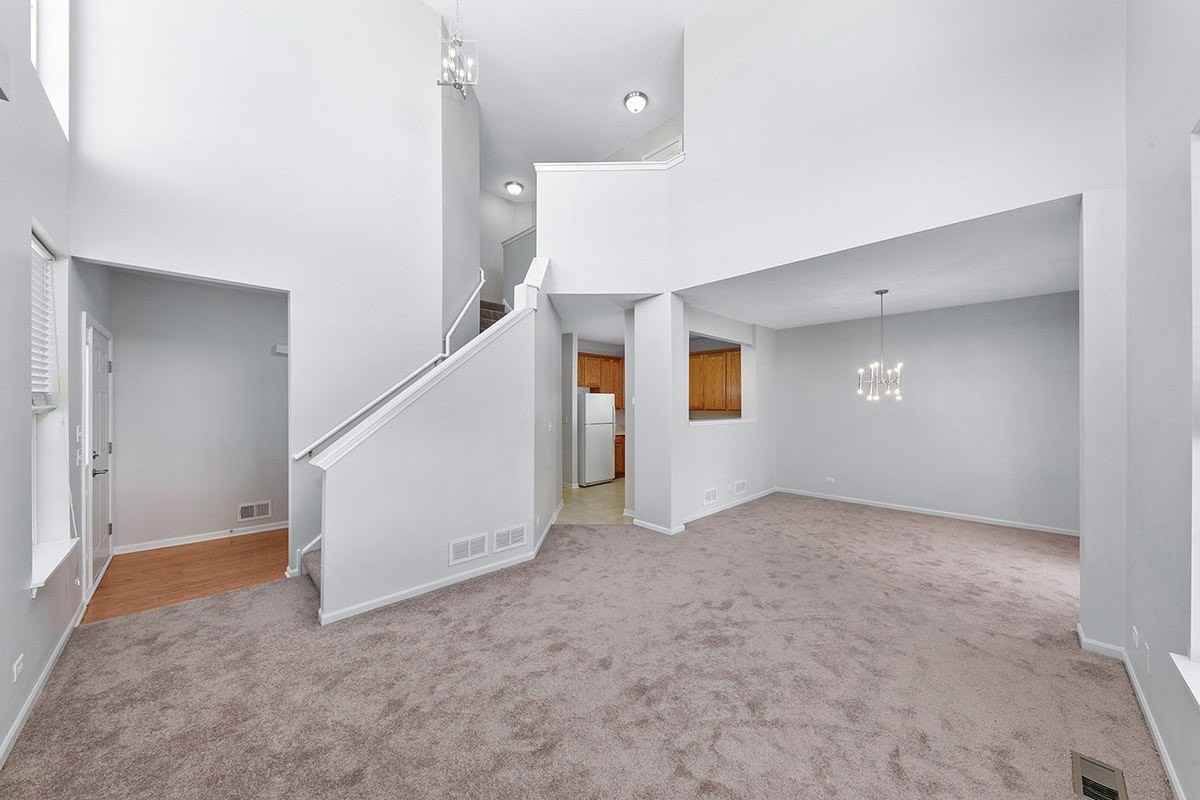 23844 Mc Mullin Cir - Photo 2 of 24
