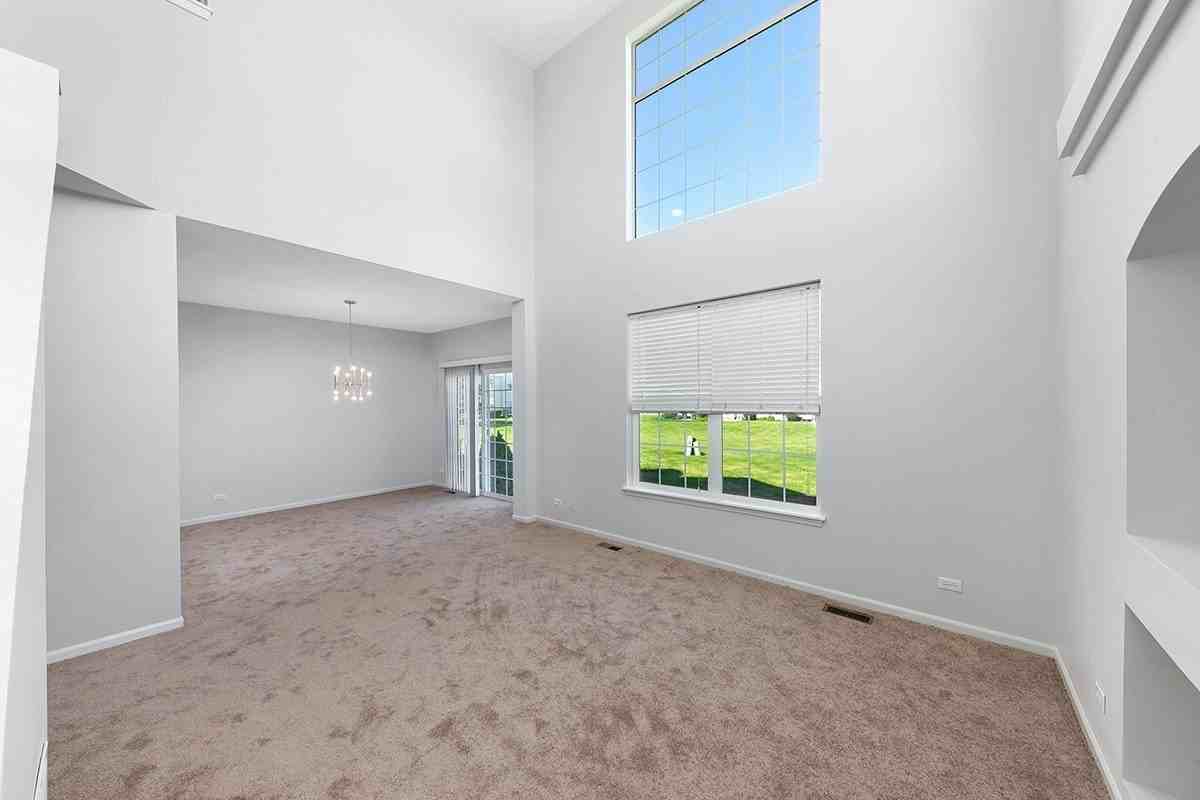 23844 Mc Mullin Cir - Photo 4 of 24