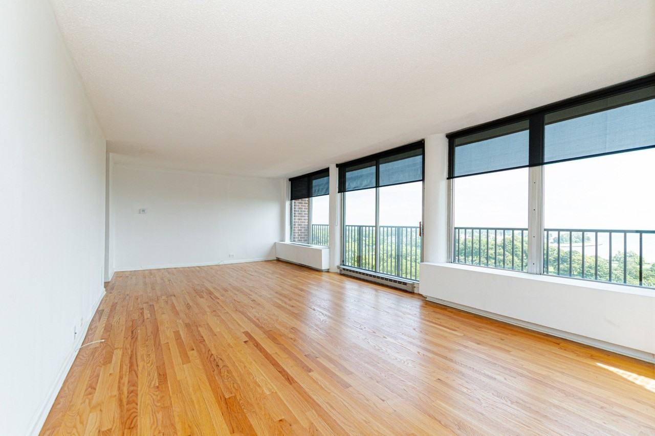 4170 N Marine Dr #13A - Photo 3 of 26