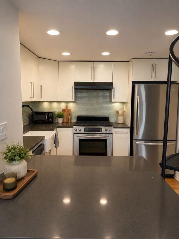 1250 W Fullerton Ave #3A - Photo 7 of 15