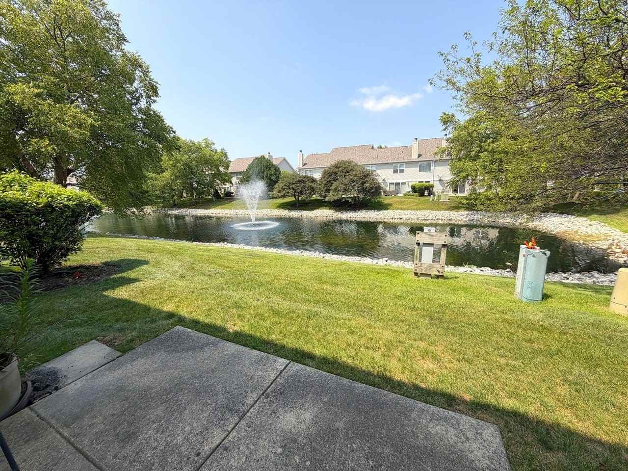 3257 Cool Springs Ct - Photo 2 of 13