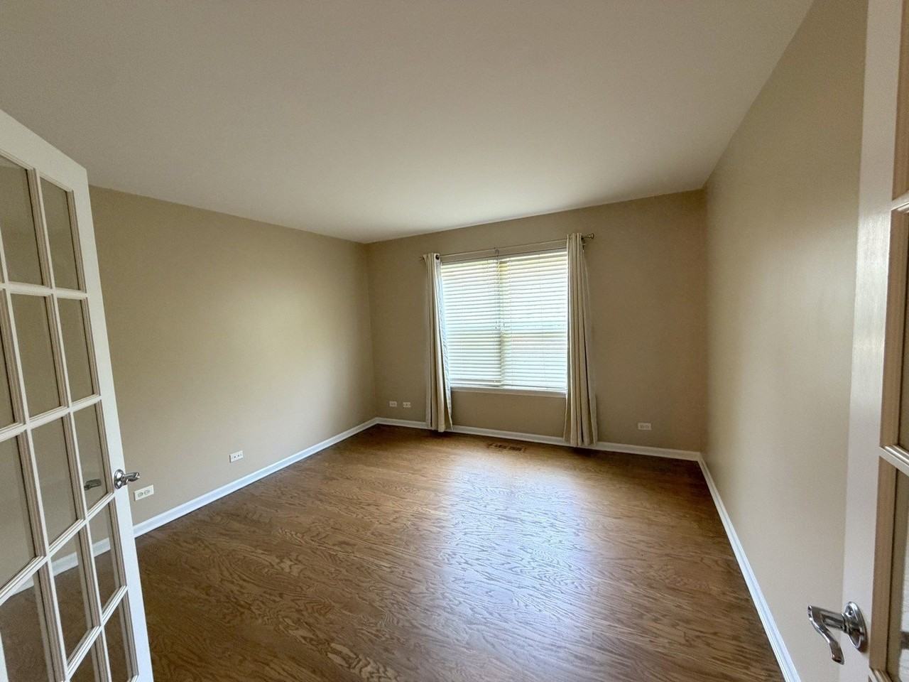 3257 Cool Springs Ct - Photo 6 of 13