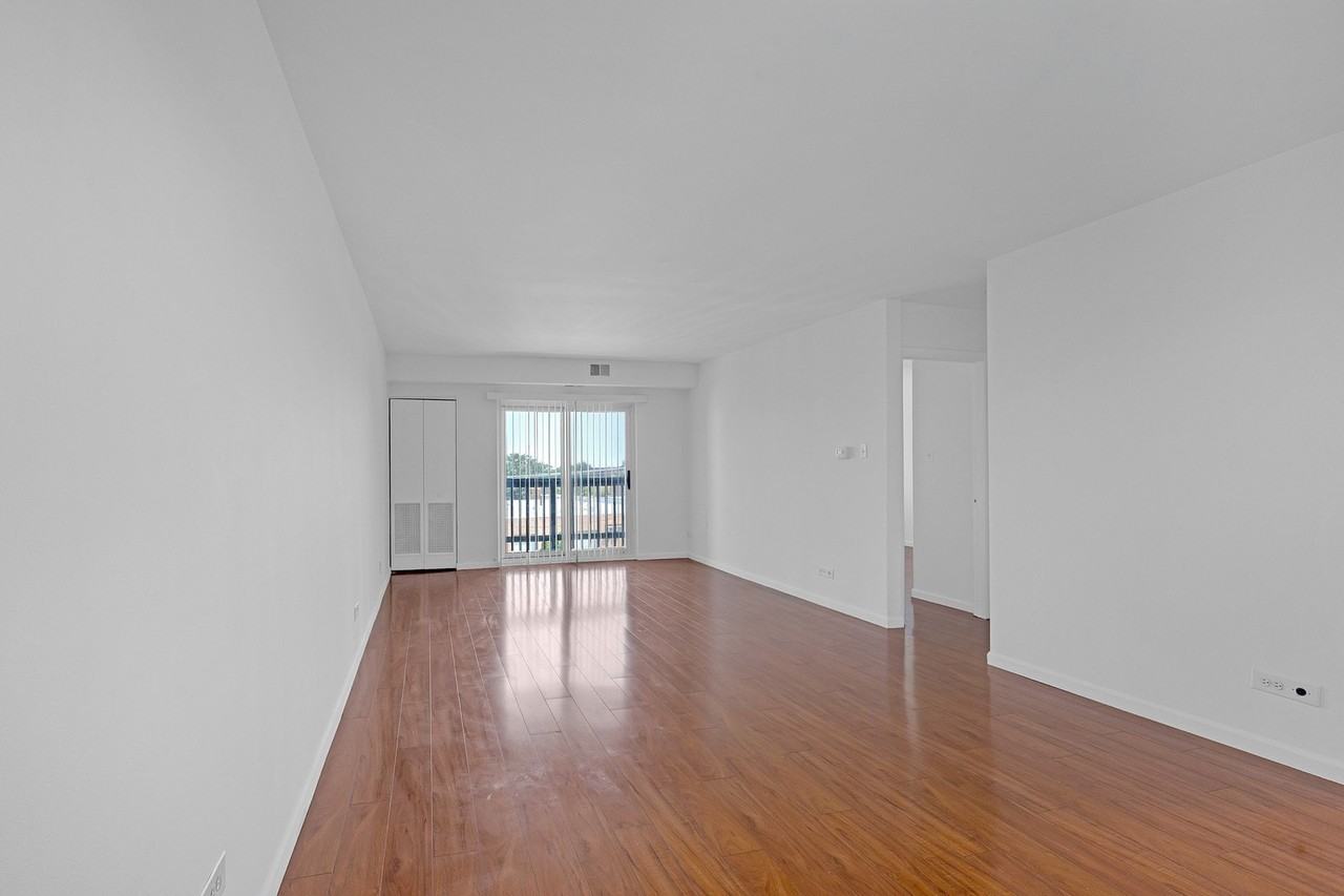 700 Perrie Dr #416 - Photo 3 of 21