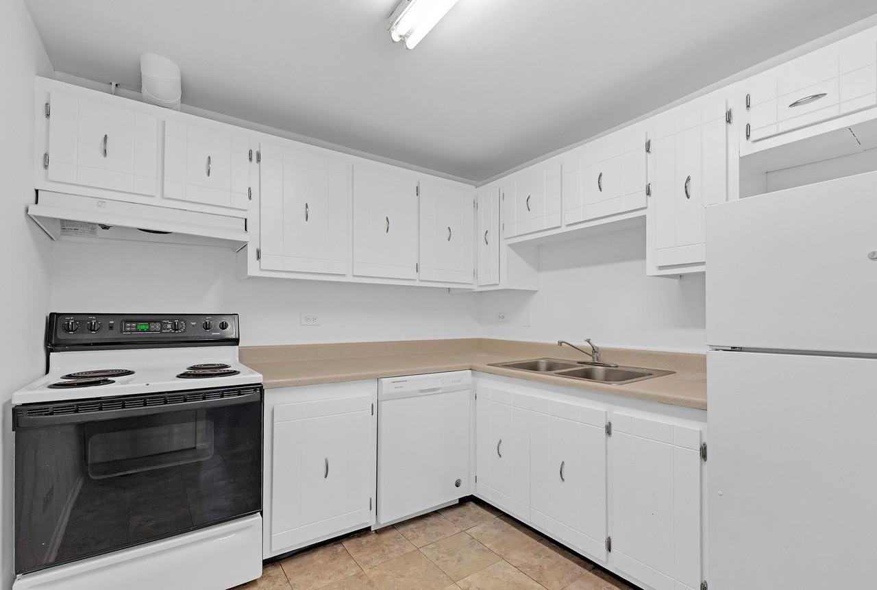 700 Perrie Dr #416 - Photo 5 of 21