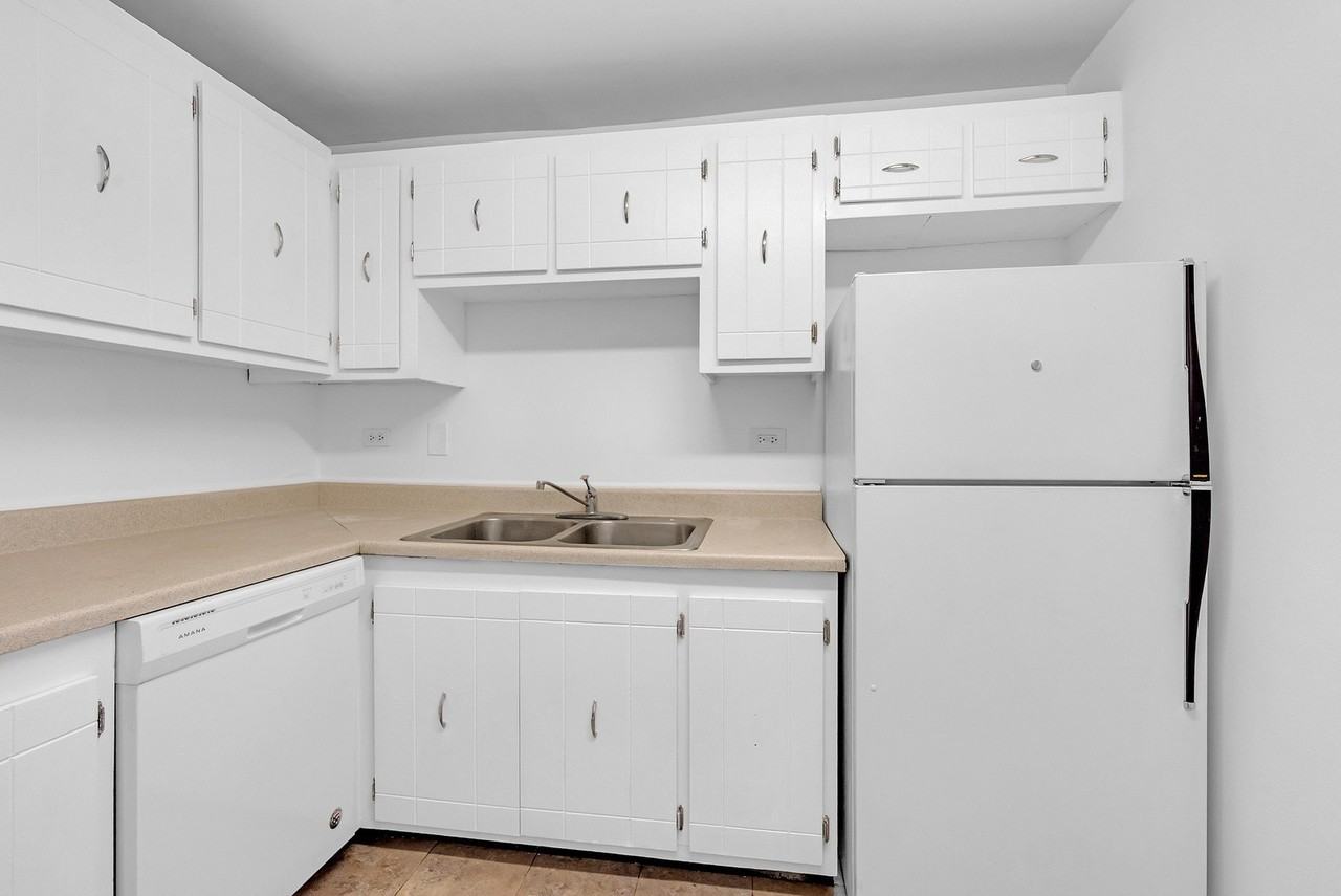 700 Perrie Dr #416 - Photo 6 of 21