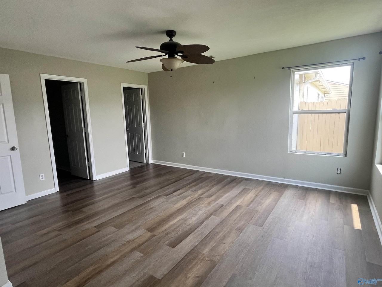 15281 Tyler Mill Dr - Photo 6 of 9