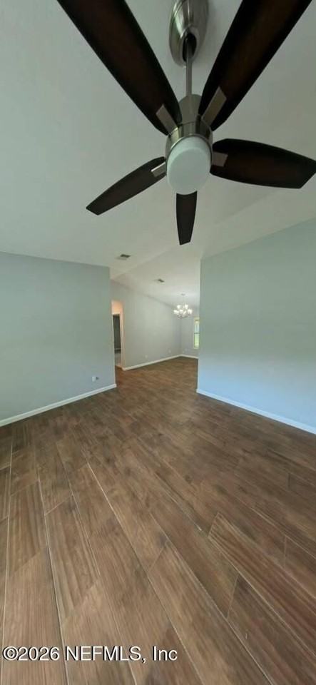 1294 Bee St N - Photo 6 of 28