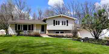 featured image of 381 Hickory Hill Rd