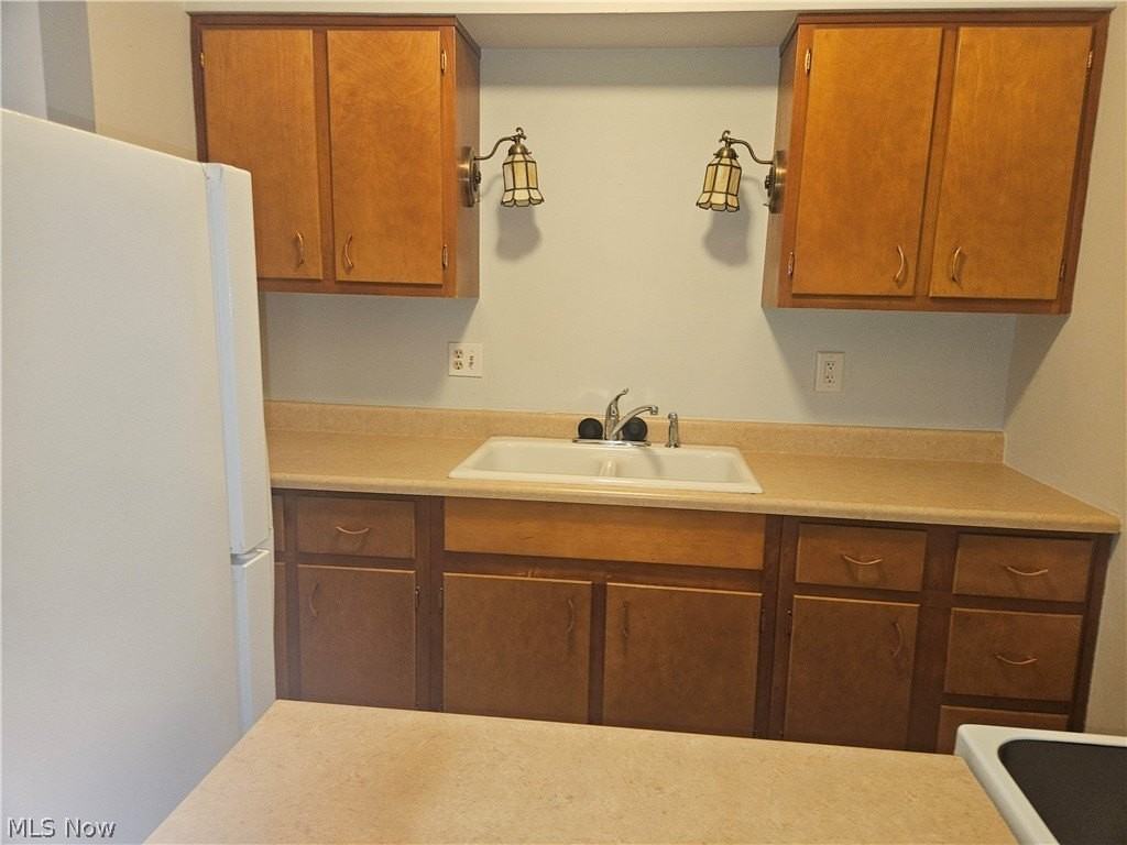 7010 Carriage Hill Dr #201 - Photo 7 of 18