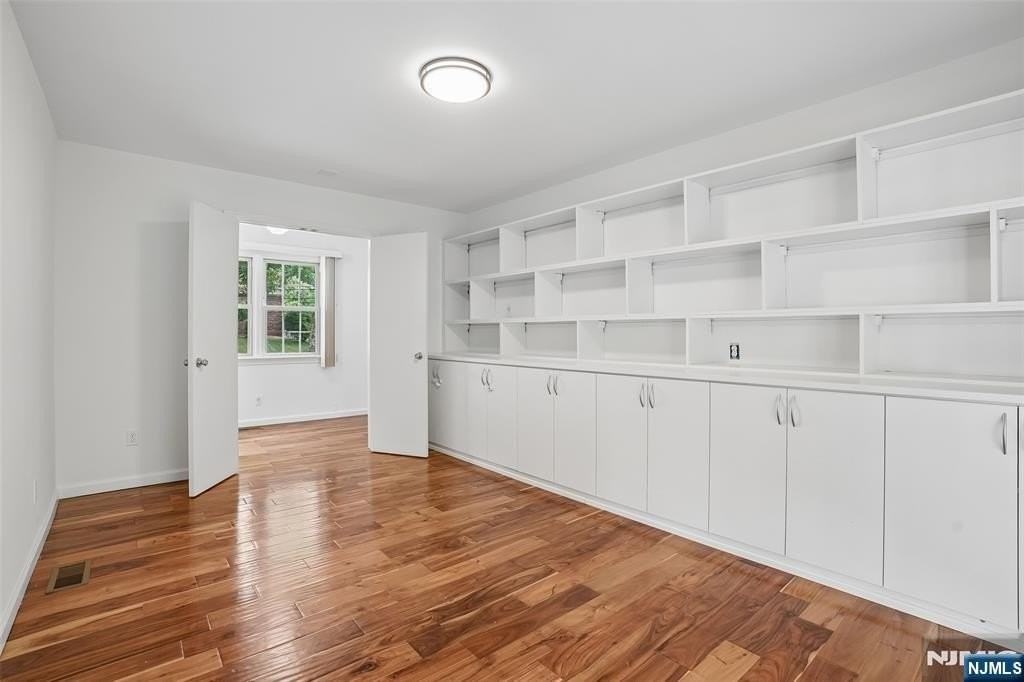 287 Buttonwood Dr - Photo 5 of 21