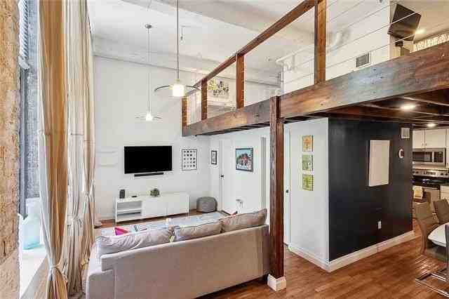 920 Poeyfarre St #240 - Photo 3 of 23