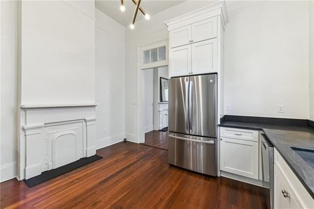 2506 Saint Thomas St - Photo 7 of 17
