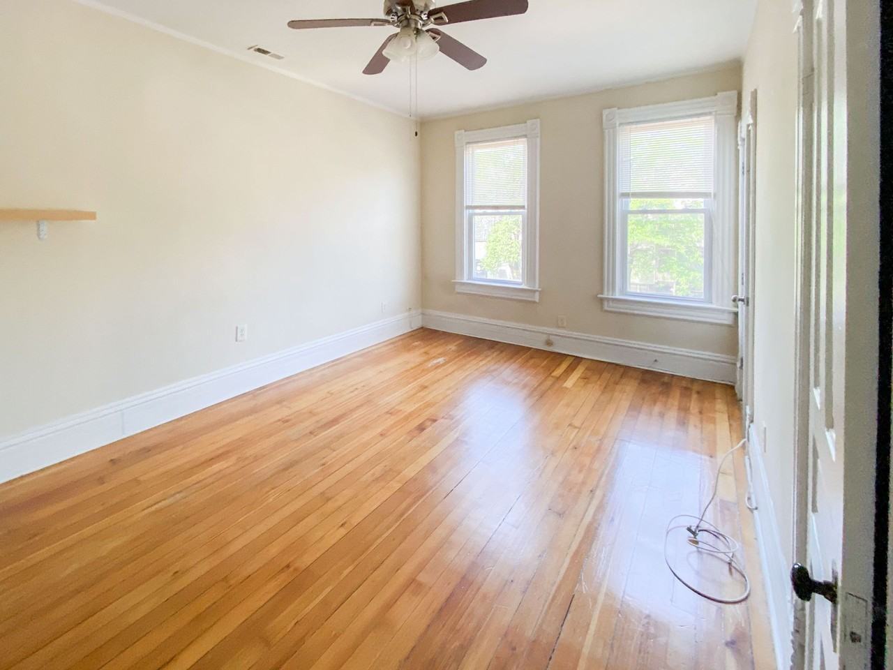 3309 N. Southport - Photo 5 of 6