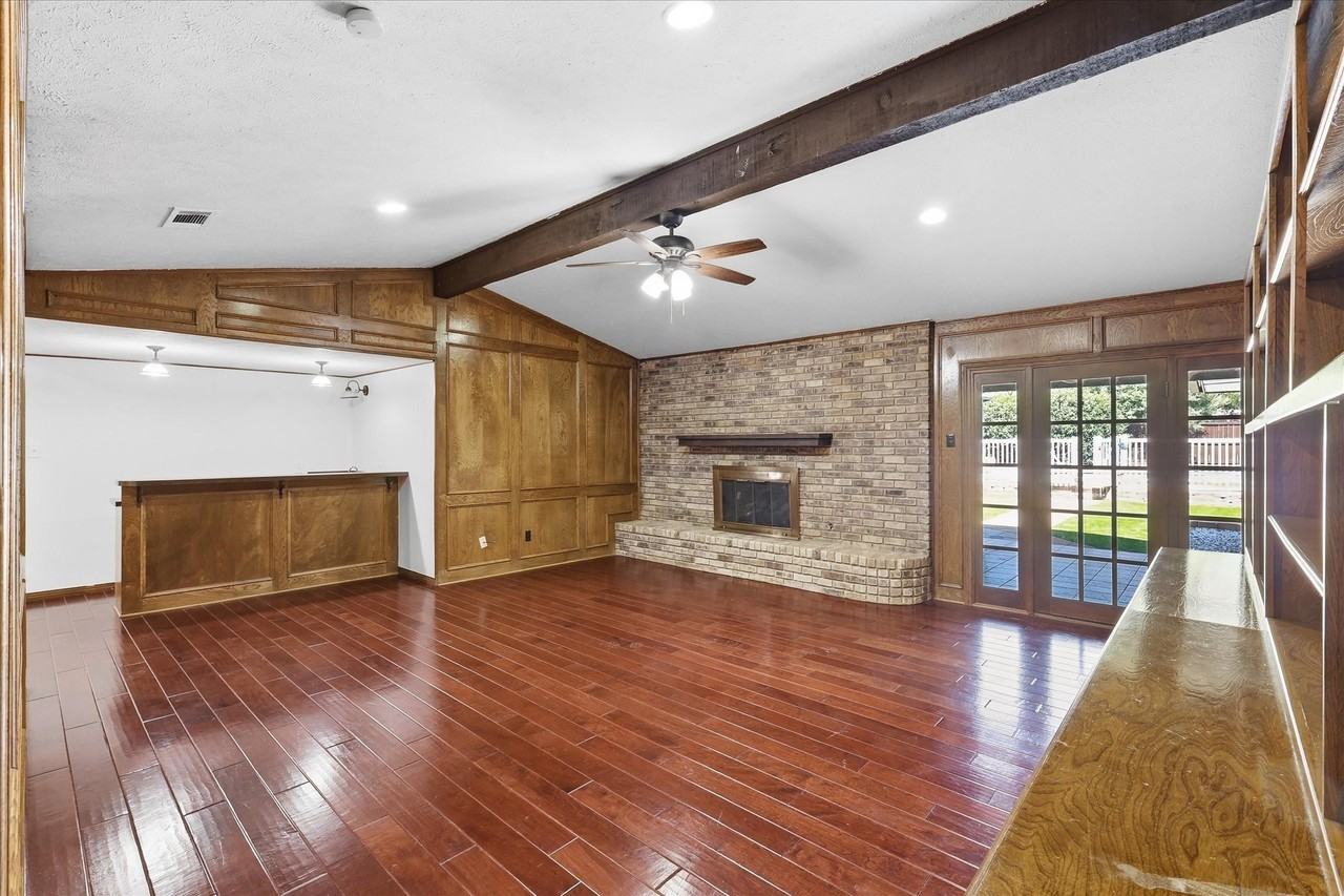 114 Stone Canyon Dr - Photo 3 of 34