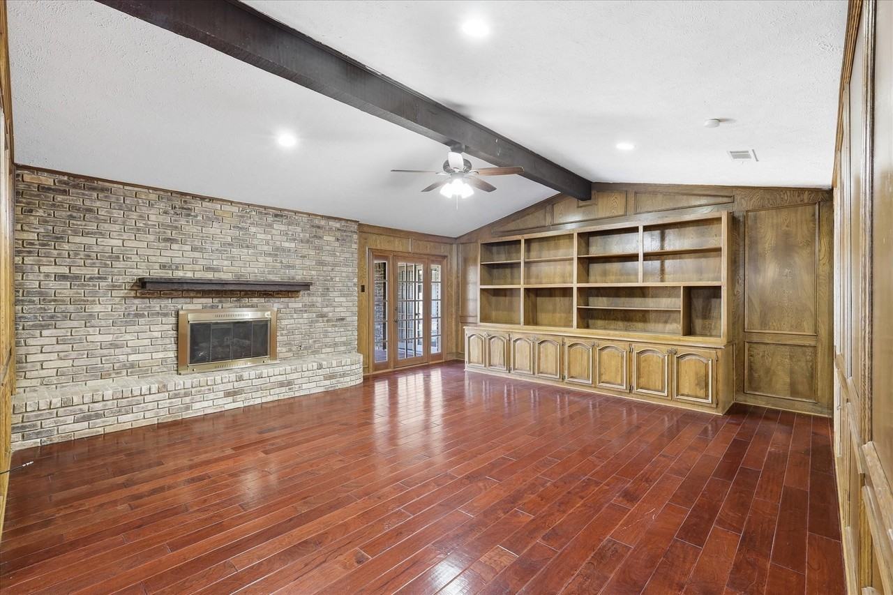 114 Stone Canyon Dr - Photo 4 of 34