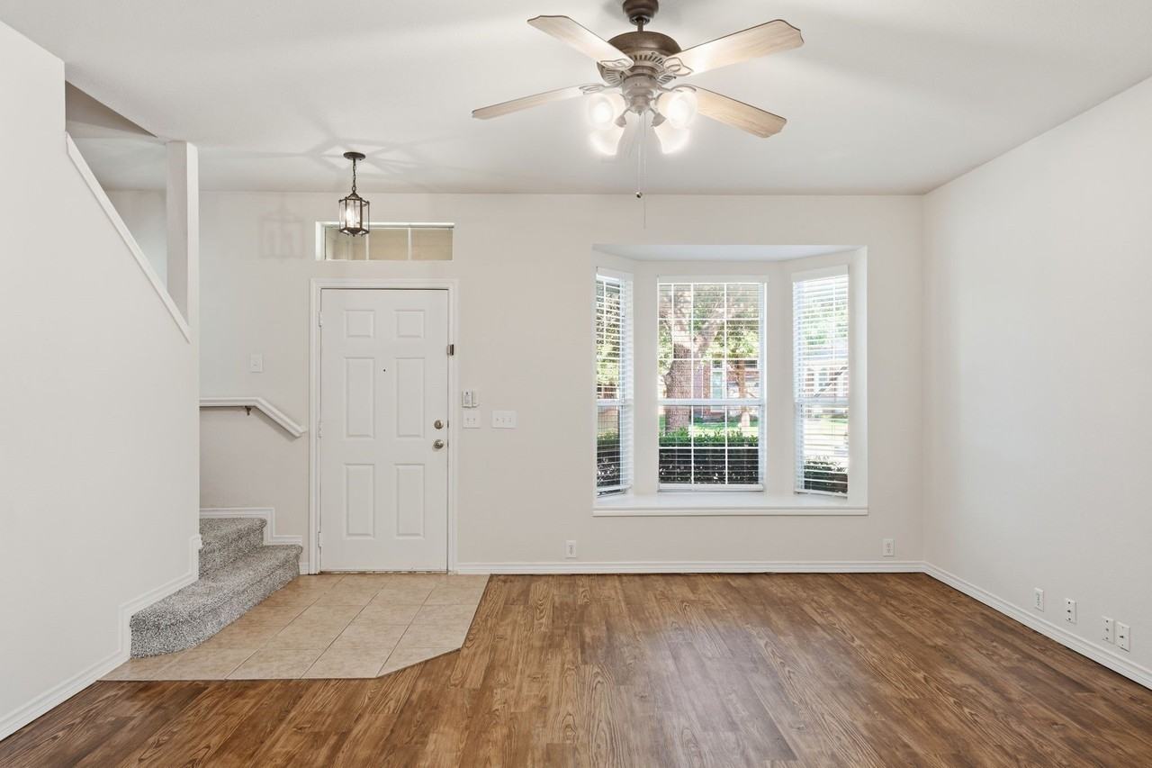 7449 Danbridge Ln - Photo 3 of 17