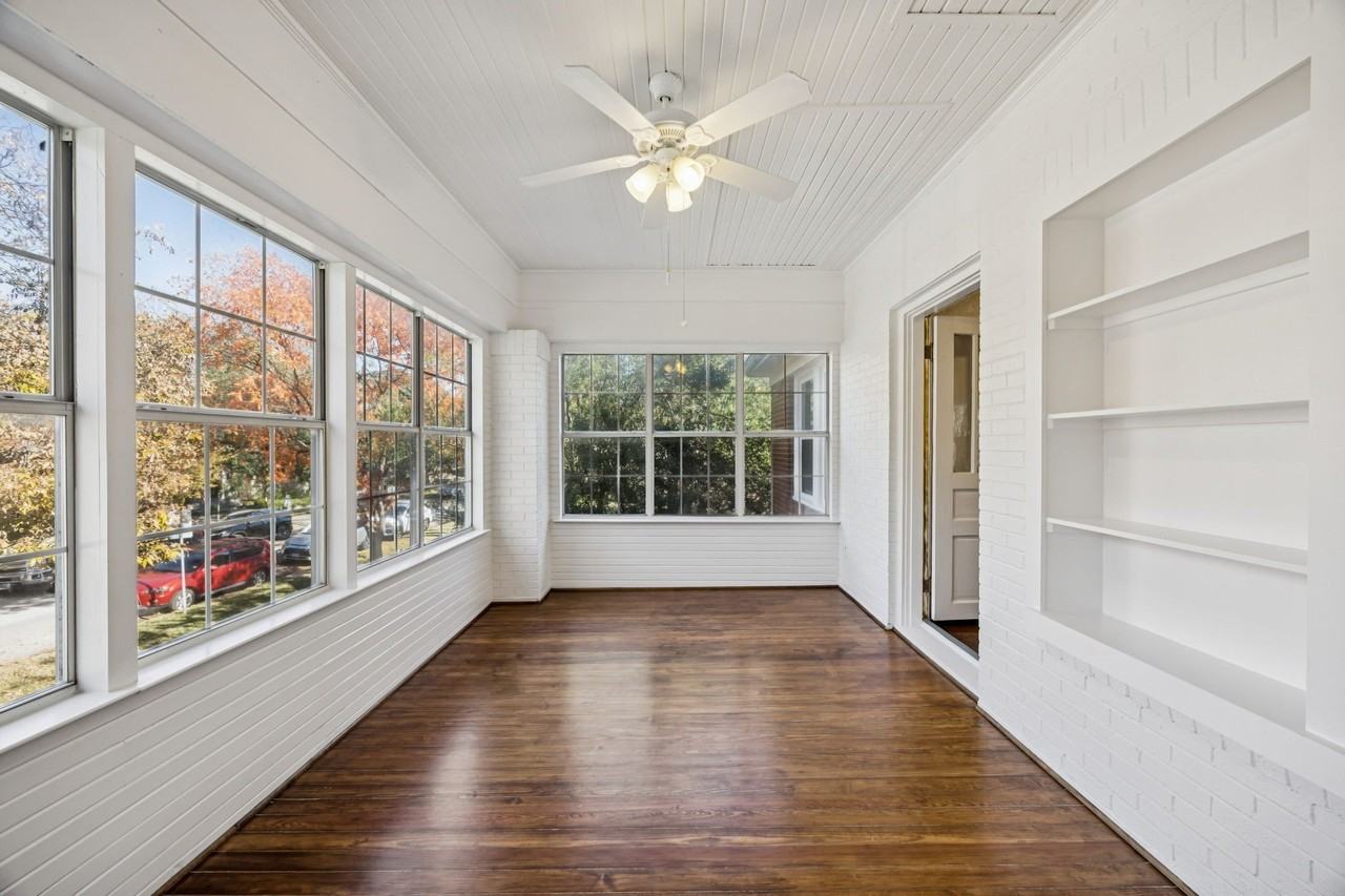 4147 Emerson Ave - Photo 4 of 14