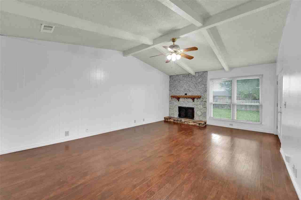 3305 Judy Lynn Dr - Photo 4 of 22